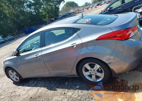 2012 Hyundai Elantra Gls (Ulsan Plant) z USA, uszkodzony, nr VIN KMHDH4AE7CU448515